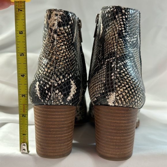 GUC Madewell The Rosie Ankle Boot in Moonstone - Picture 3 of 8